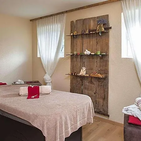 Salzano Basic Hotell *