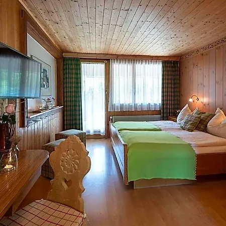 Salzano Basic * Interlaken
